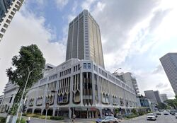 Peninsula Plaza (D6), Shop House #628806901